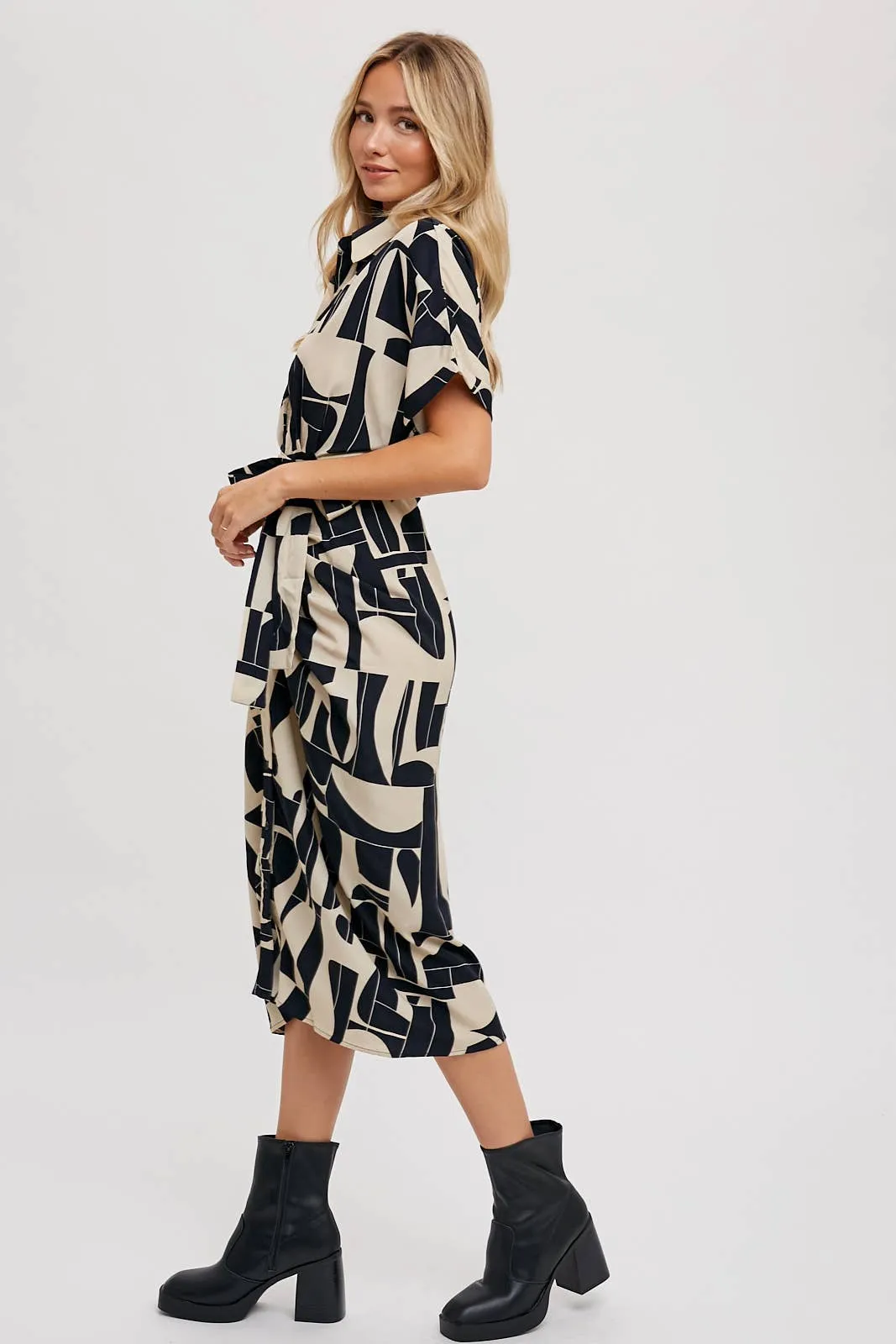 BLUIVY ABSTRACT PRINTED MIDI SHIRT DRESS