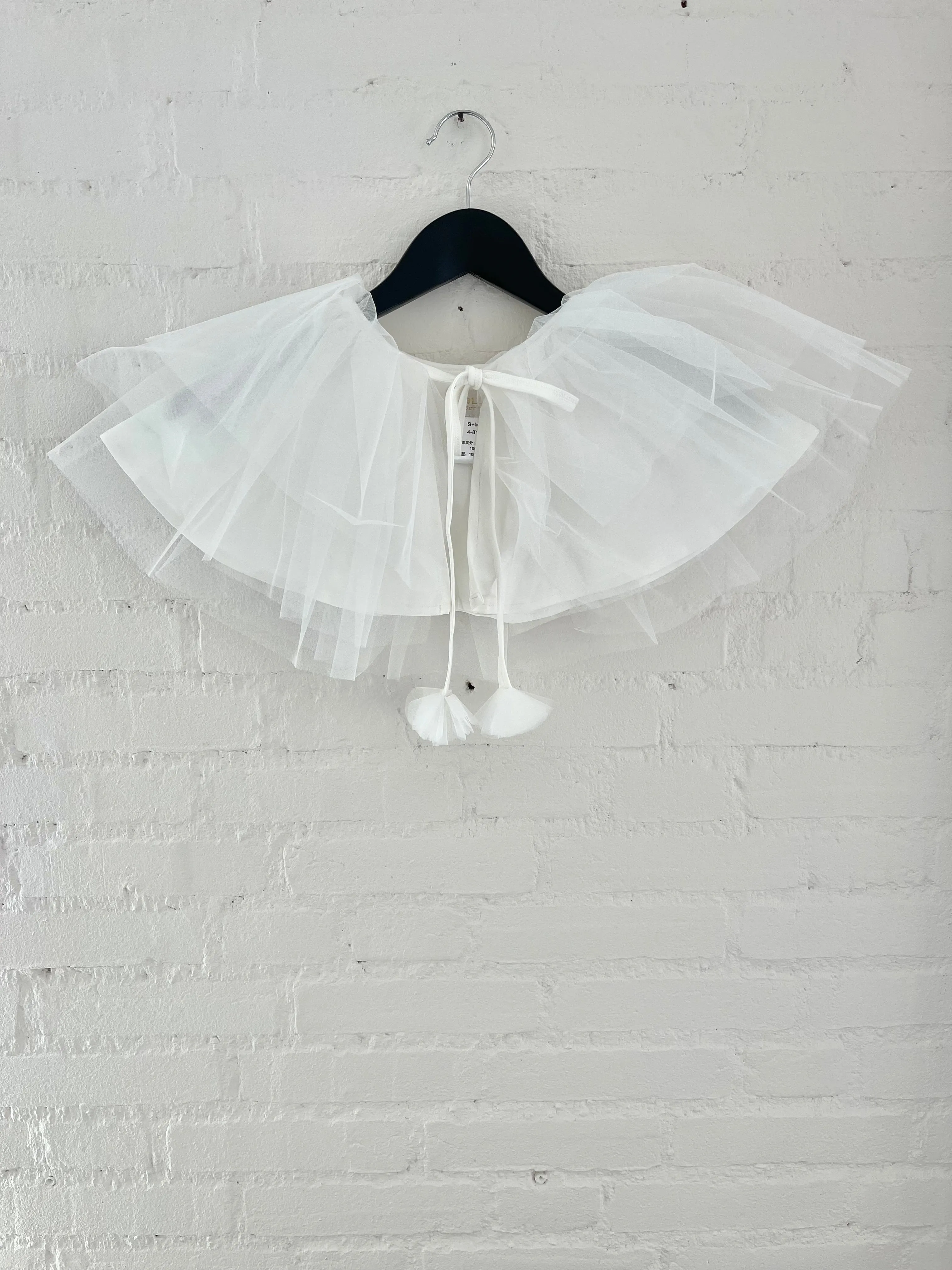 DOLLY TULLE CAPE  white