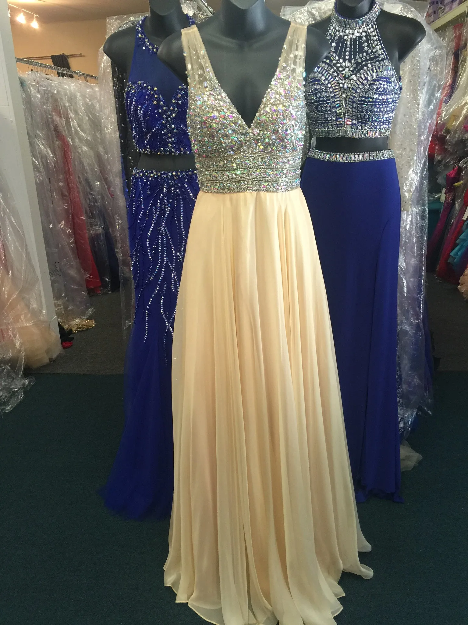 Jovani JVN20437 Light Yellow size 0 long chiffon prom dress pageant gown