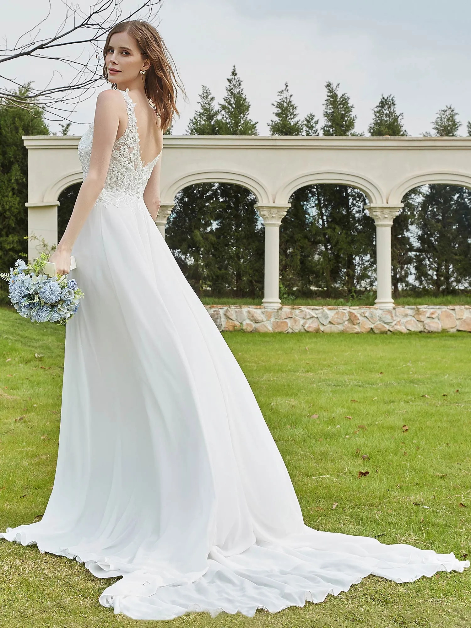 Lace V-neck Chiffon Wedding Dress With Slit Champagne