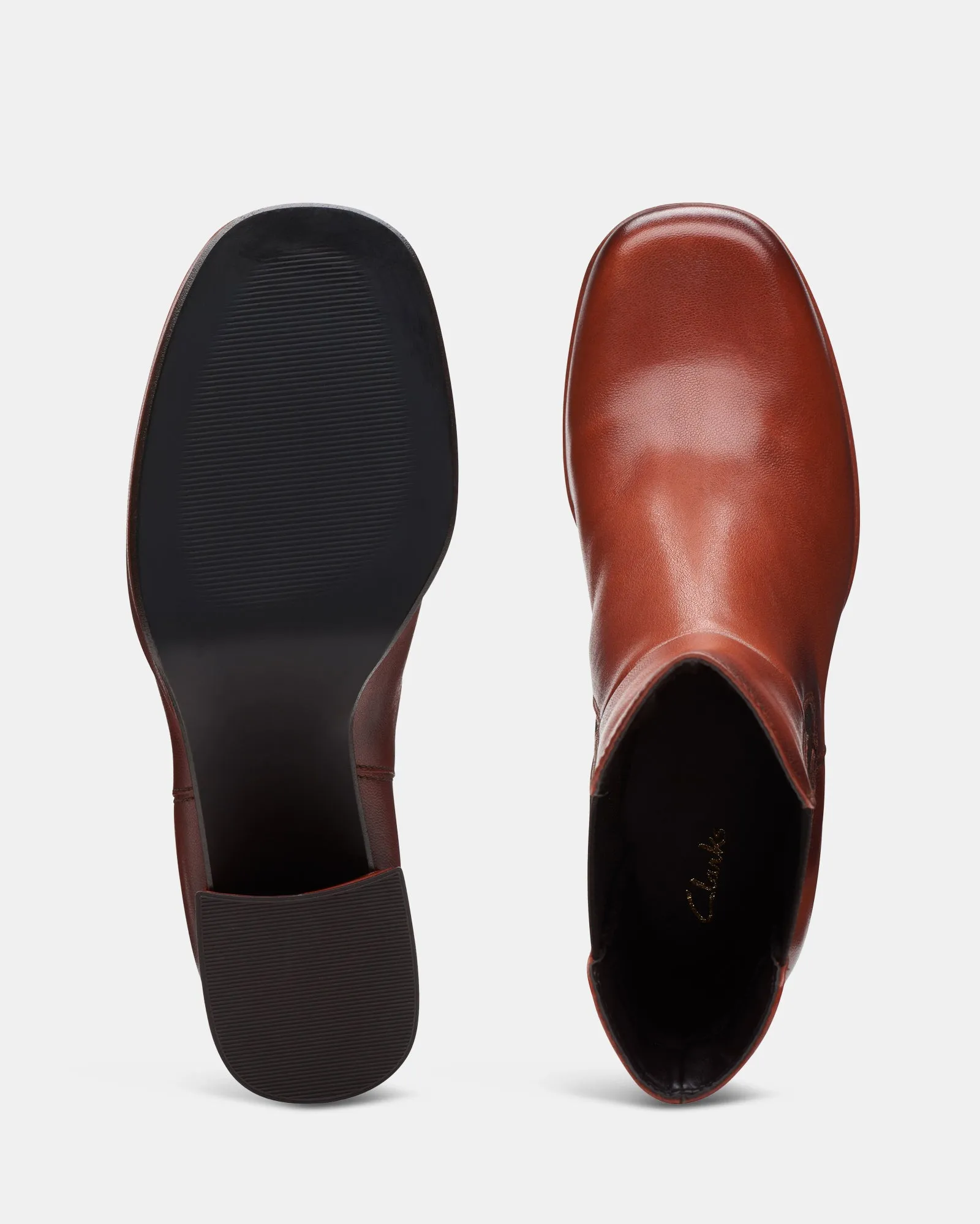 Pique Up Dark Tan Leather